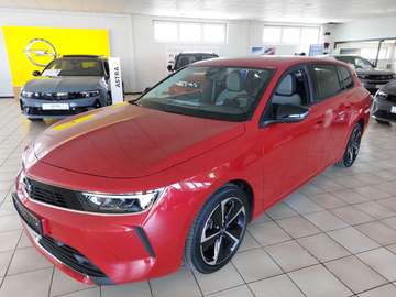 Fotografie Opel Astra Sports Tourer Edition Plug-in-Hybrid